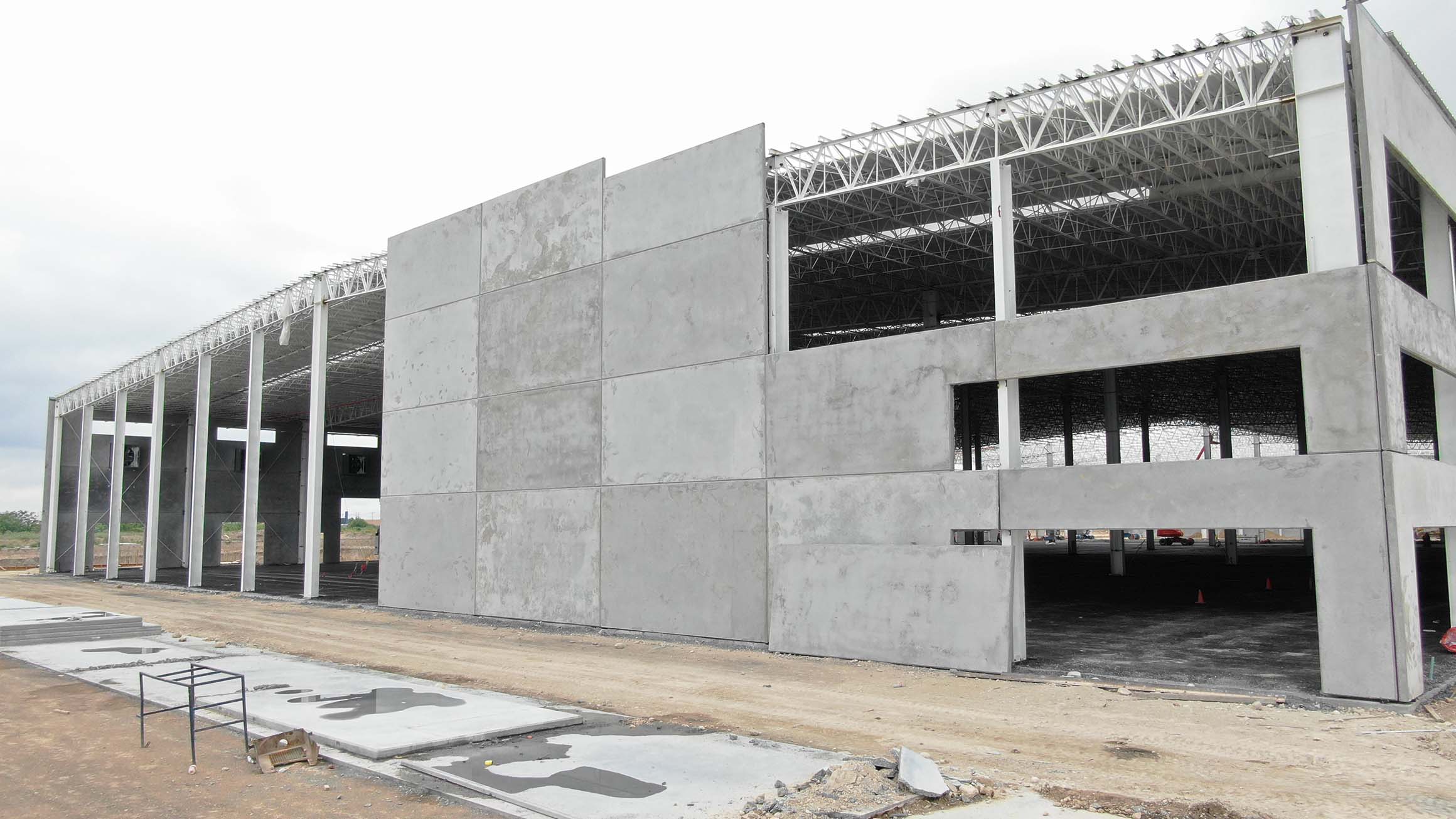 Industrial park building under construction. Concrete panneling